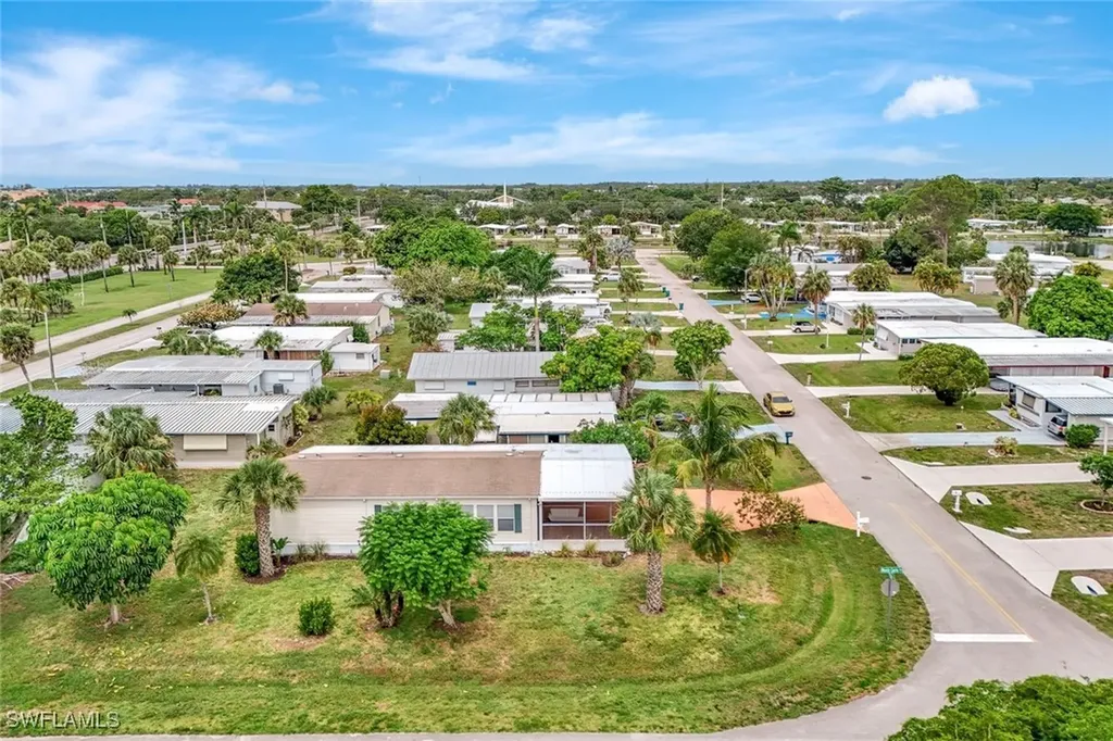 524 Menton Lane Naples FL 34112