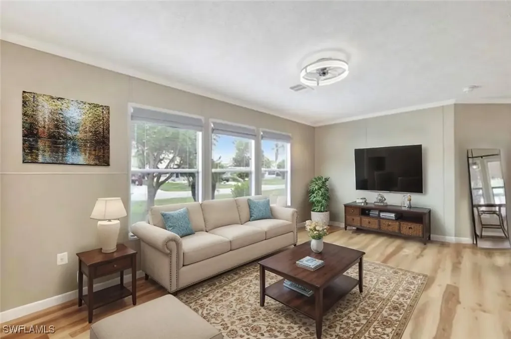 524 Menton Lane Naples FL 34112