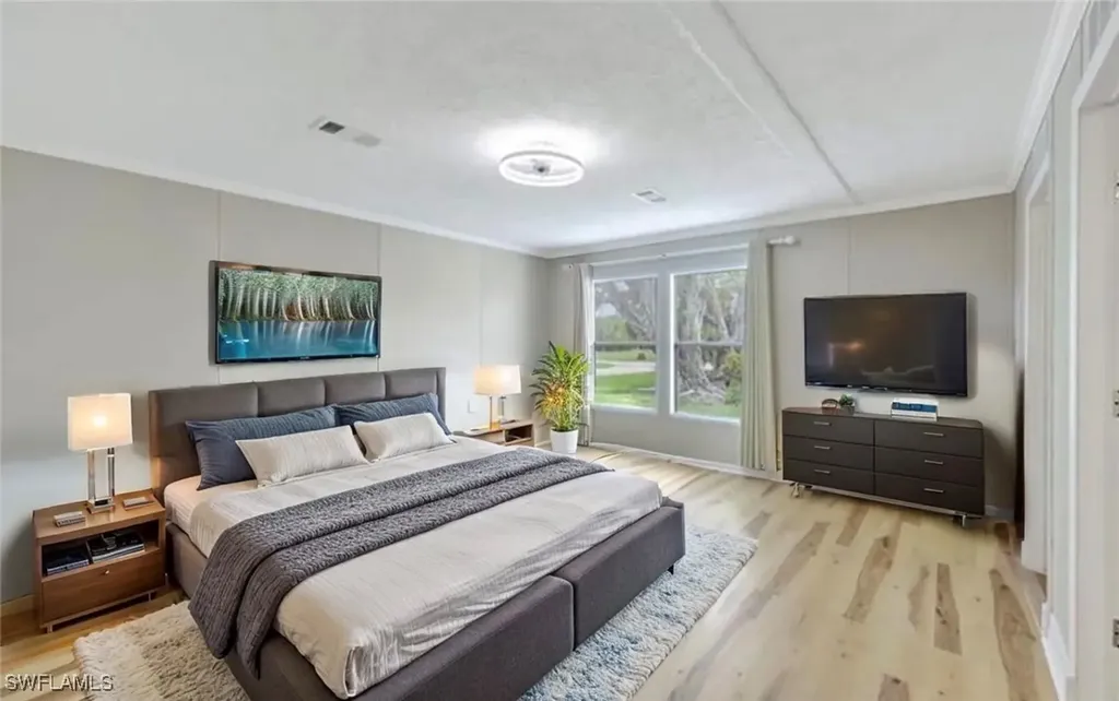 524 Menton Lane Naples FL 34112