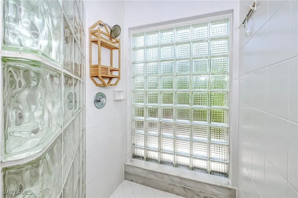 28839 Winthrop Circle Bonita Springs FL 34134