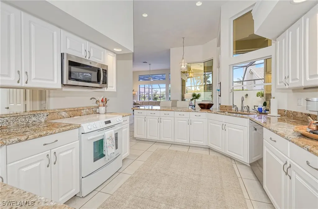 28839 Winthrop Circle Bonita Springs FL 34134