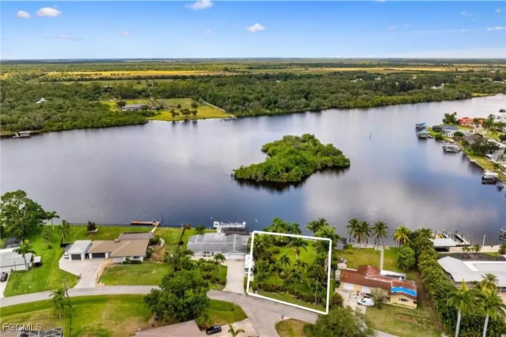 14550 Riverside Drive Fort Myers FL 33905