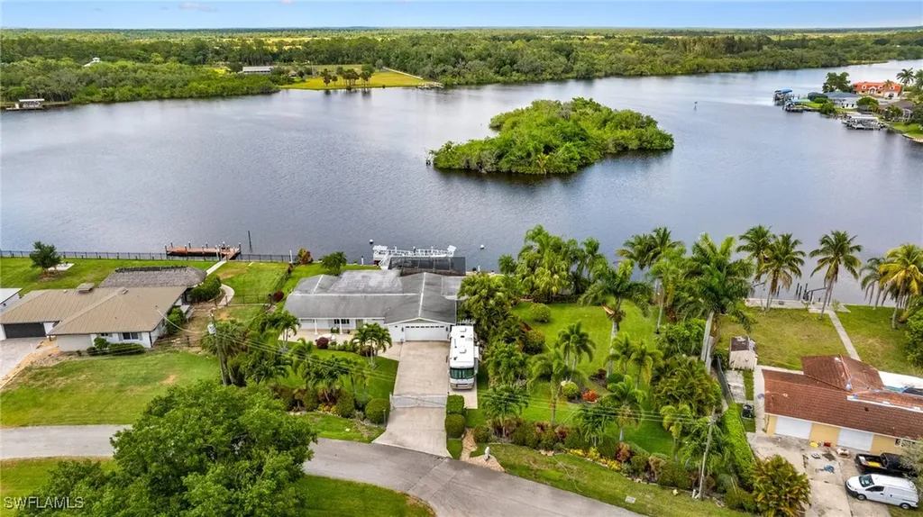 14550 Riverside Drive Fort Myers FL 33905