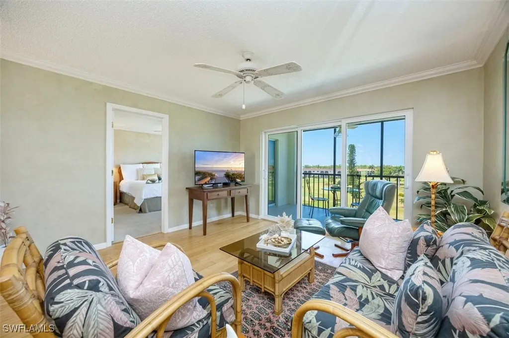 21 High Point Circle E Naples FL 34103