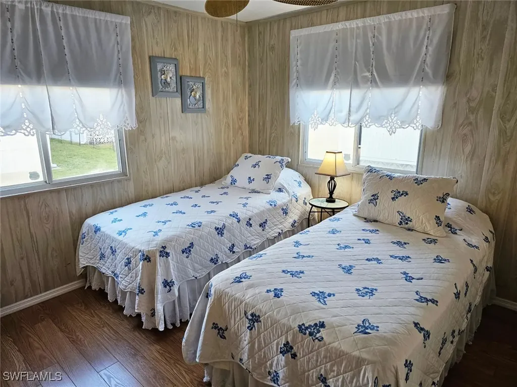 102 Poinsettia Drive Fort Myers FL 33905