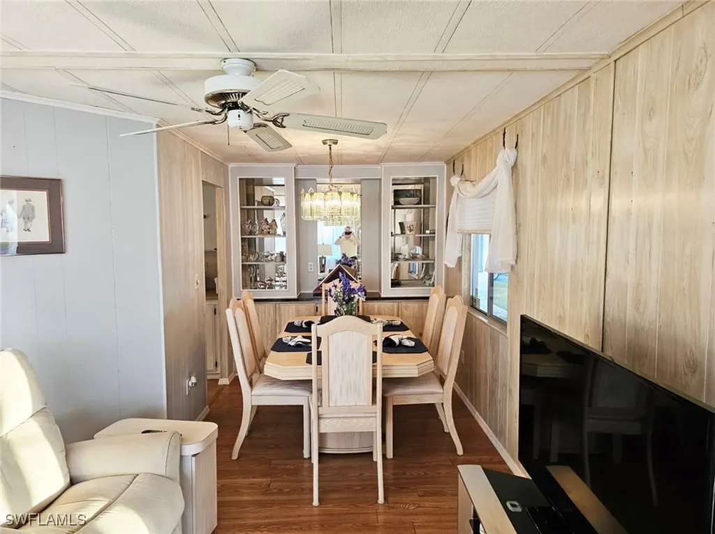 102 Poinsettia Drive Fort Myers FL 33905