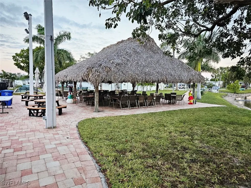 102 Poinsettia Drive Fort Myers FL 33905