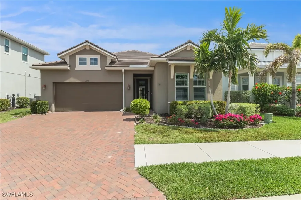 3307 Pilot Circle Naples FL 34120