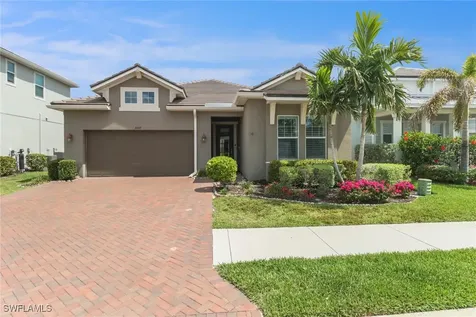 3307 Pilot Circle Naples FL 34120