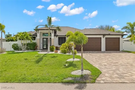 3833 SW 15th Place Cape Coral FL 33914