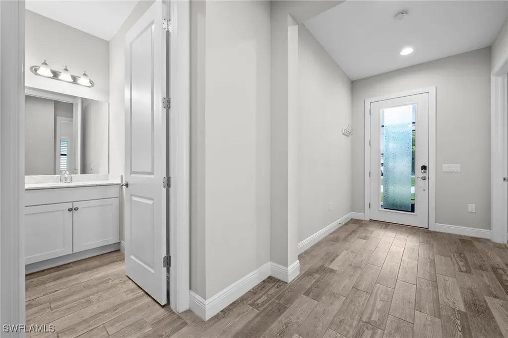 10626 Essex Square Boulevard Fort Myers FL 33913