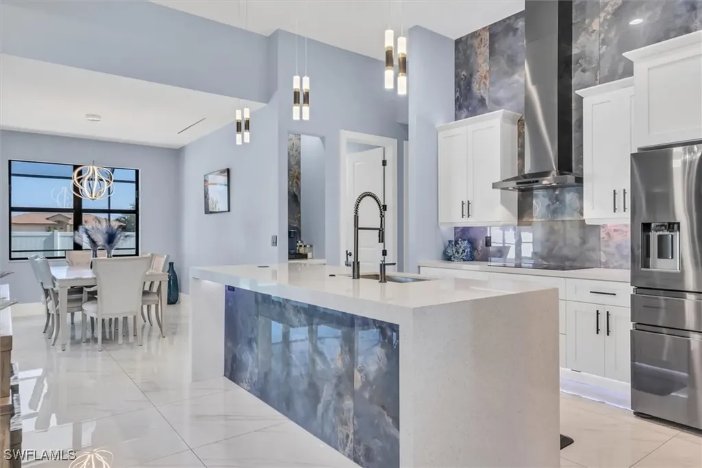 623 SE 1st Terrace Cape Coral FL 33990