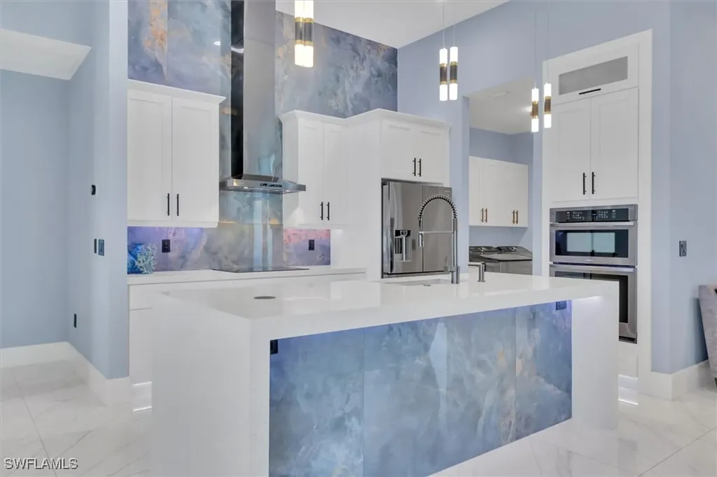 623 SE 1st Terrace Cape Coral FL 33990