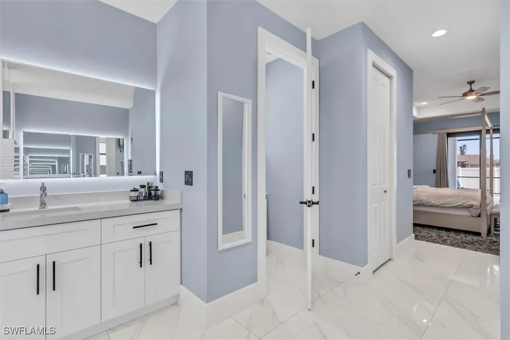 623 SE 1st Terrace Cape Coral FL 33990