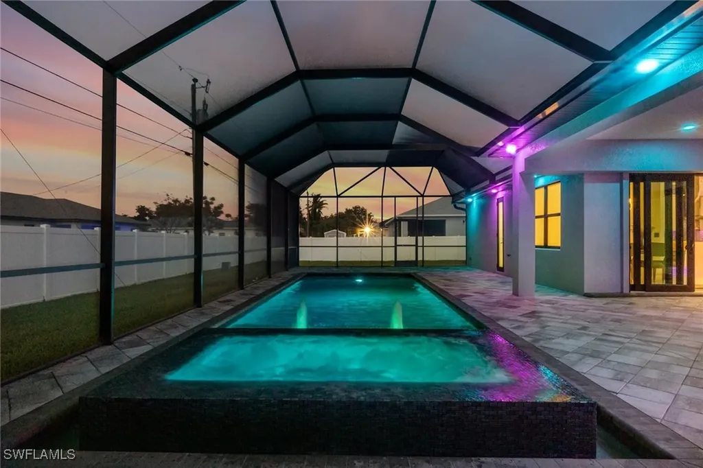 623 SE 1st Terrace Cape Coral FL 33990