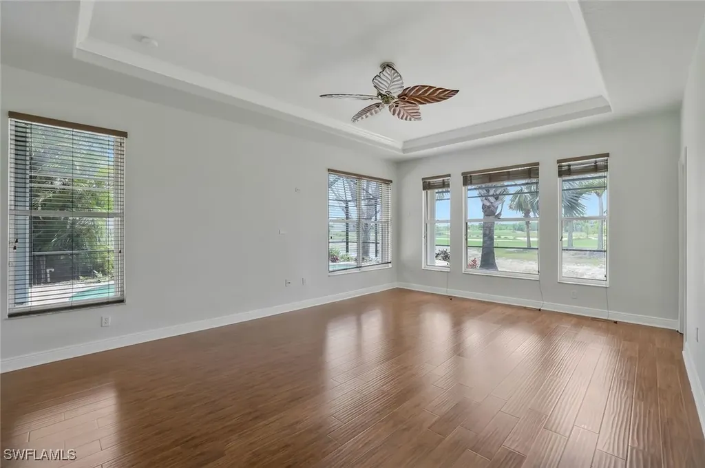 4923 Cerromar Drive Naples FL 34112