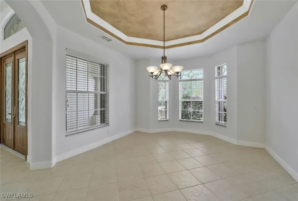 4923 Cerromar Drive Naples FL 34112