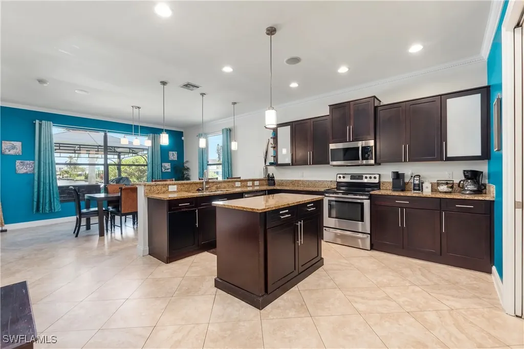 5105 Rutland Court Cape Coral FL 33904