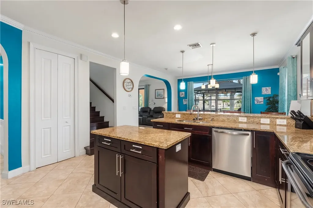 5105 Rutland Court Cape Coral FL 33904