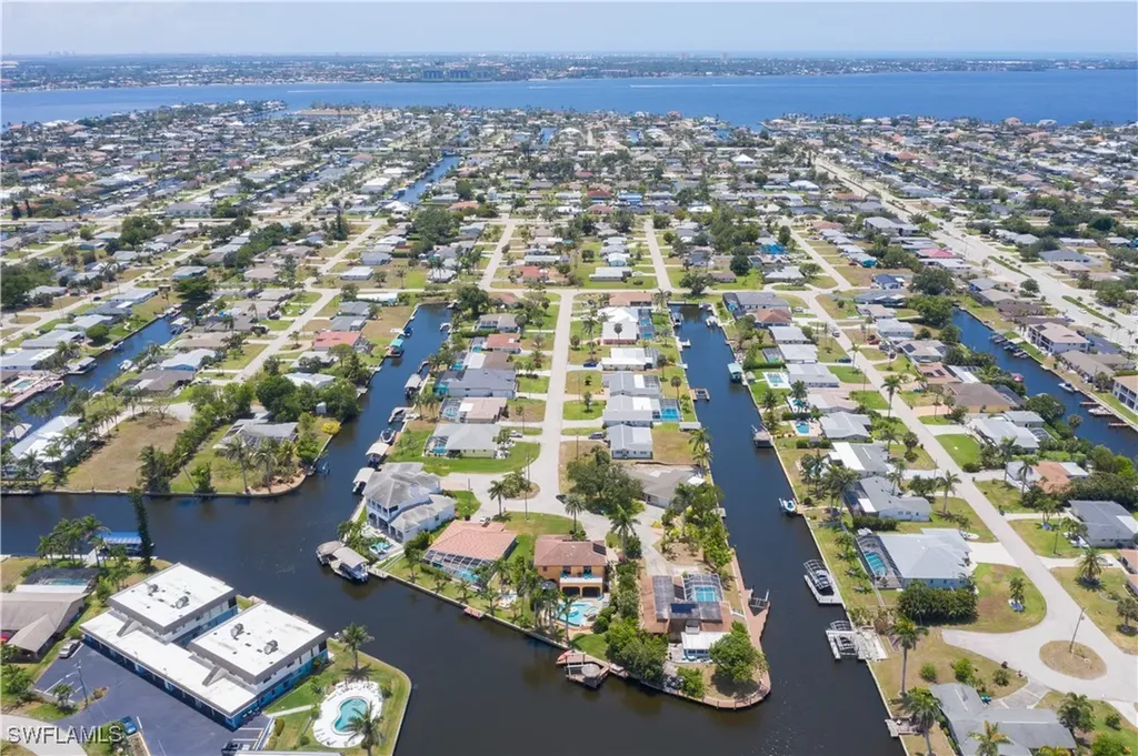 5105 Rutland Court Cape Coral FL 33904