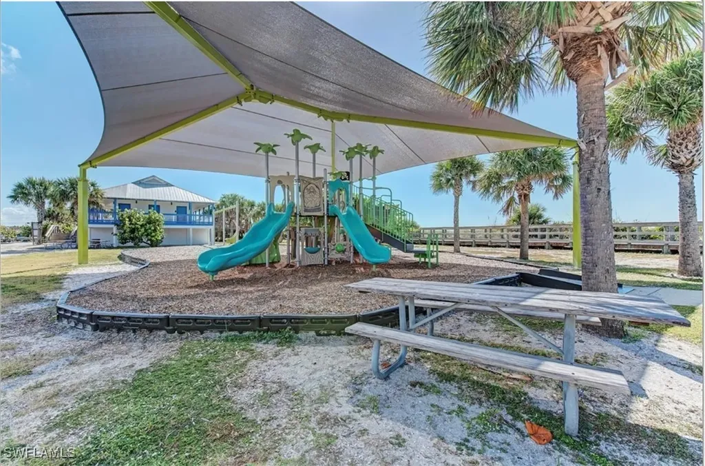 4254, 4260 & 4266 N Access Road Englewood FL 34224