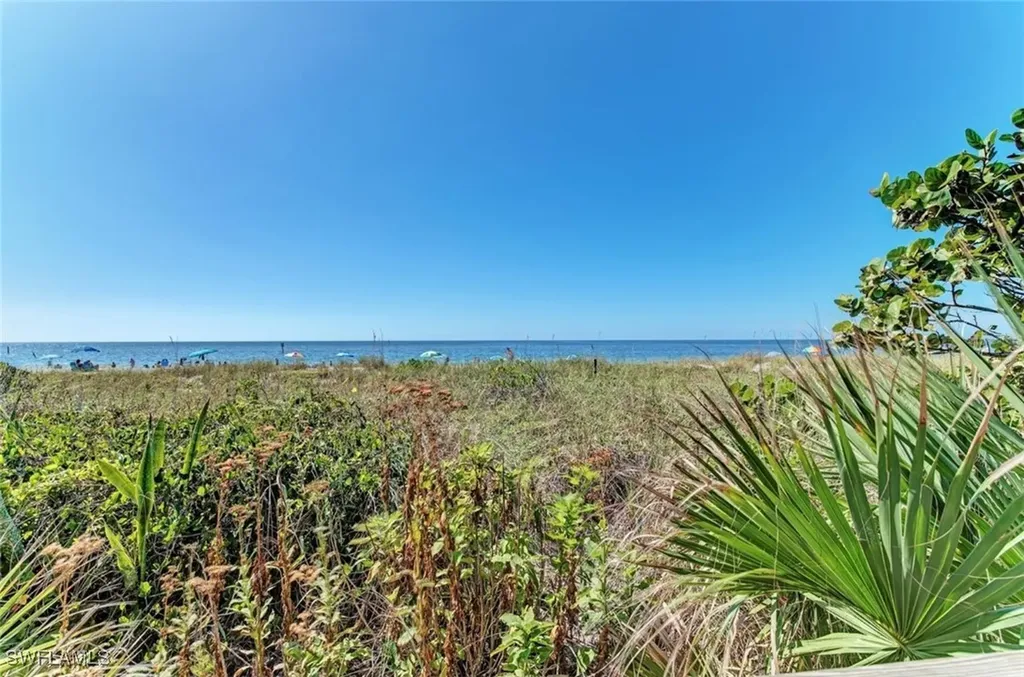 4254, 4260 & 4266 N Access Road Englewood FL 34224