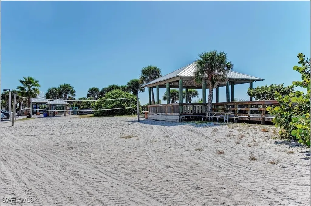 4254, 4260 & 4266 N Access Road Englewood FL 34224