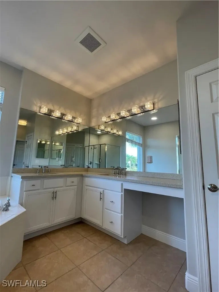 12823 Carrington Circle Naples FL 34105