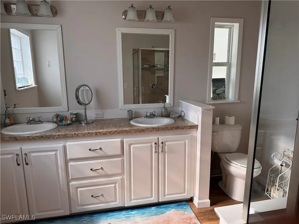 209 Sun Circle Fort Myers FL 33905