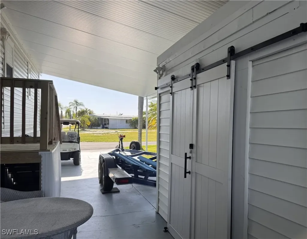 209 Sun Circle Fort Myers FL 33905