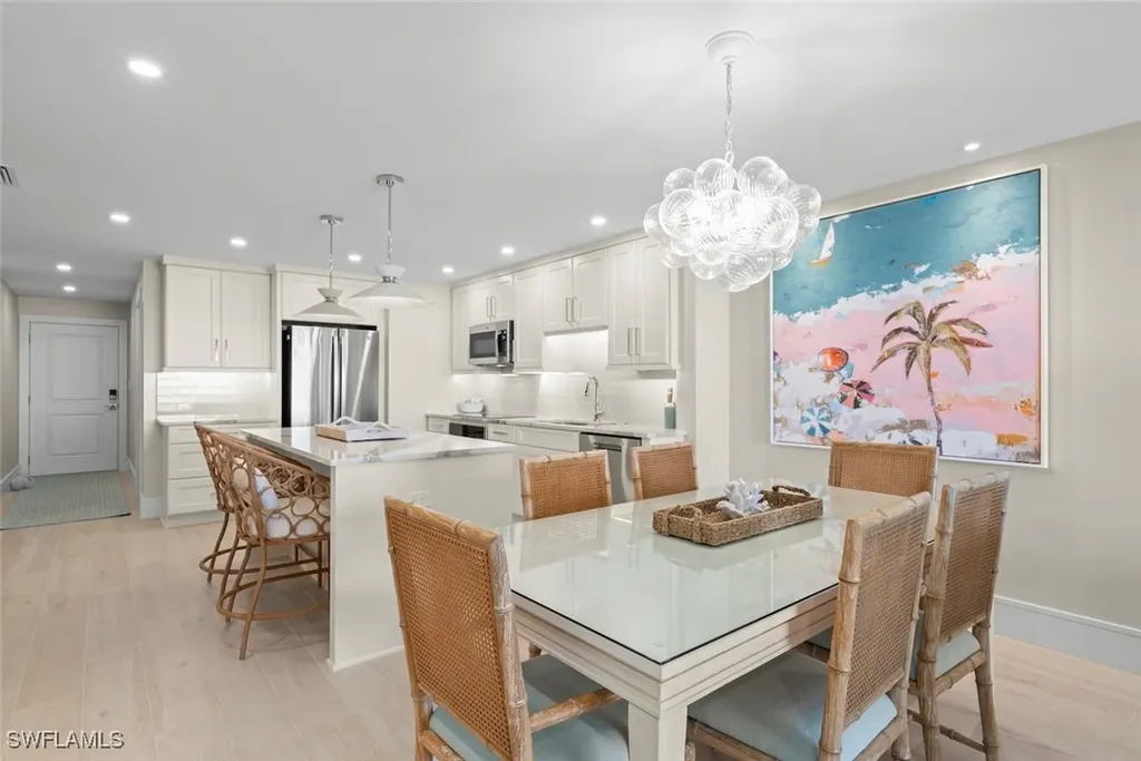 1795 Middle Gulf Drive Sanibel FL 33957