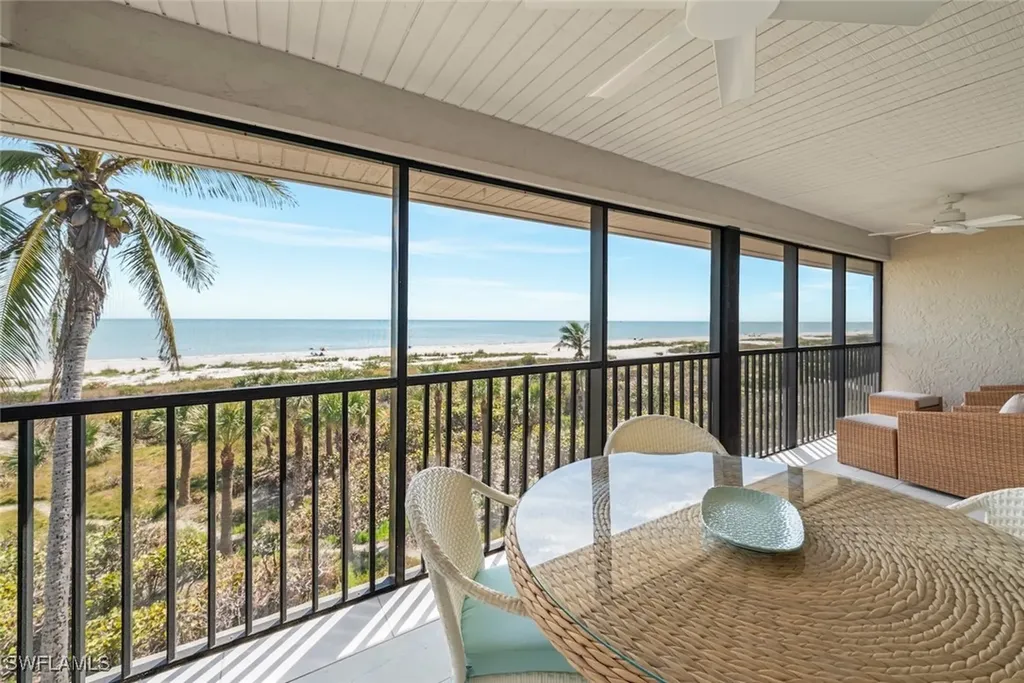 1795 Middle Gulf Drive Sanibel FL 33957