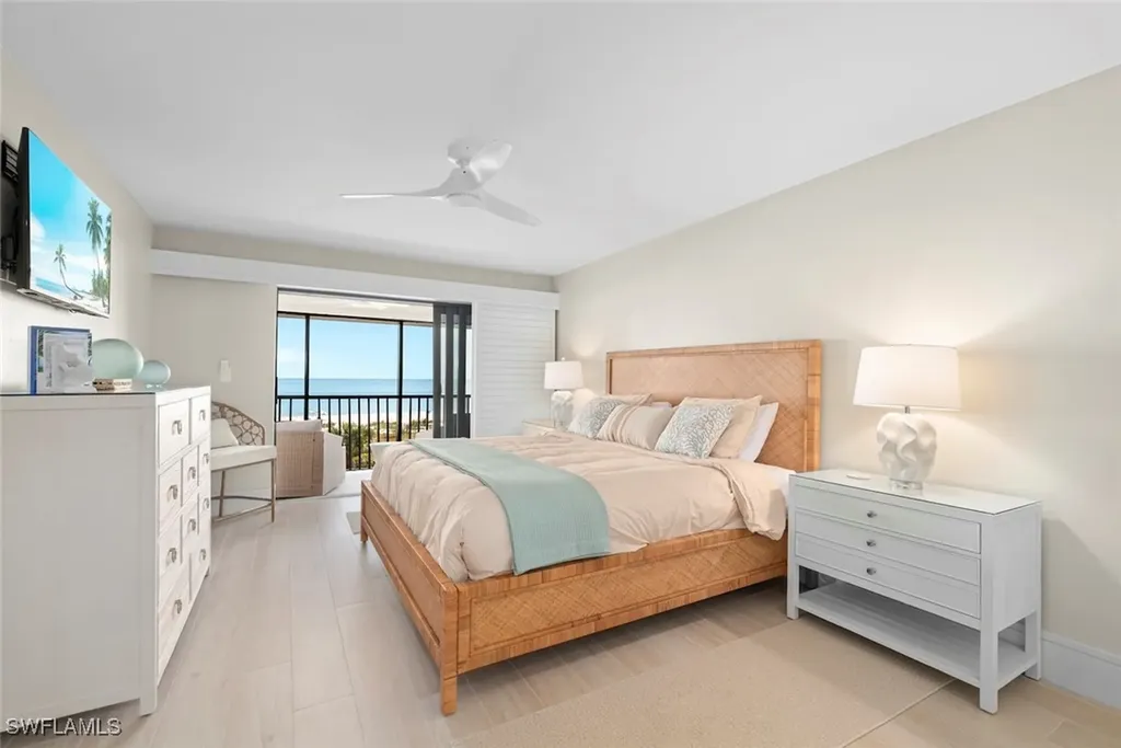 1795 Middle Gulf Drive Sanibel FL 33957