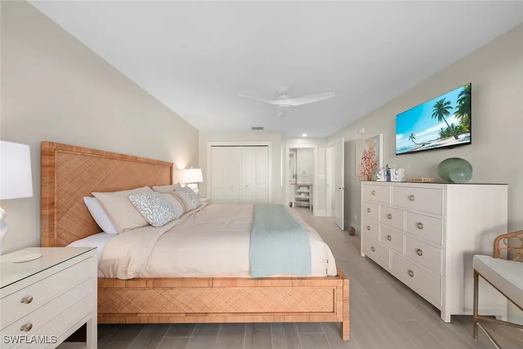 1795 Middle Gulf Drive Sanibel FL 33957