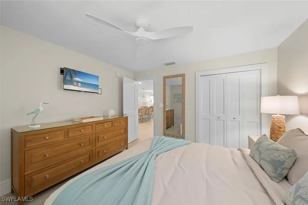 1795 Middle Gulf Drive Sanibel FL 33957