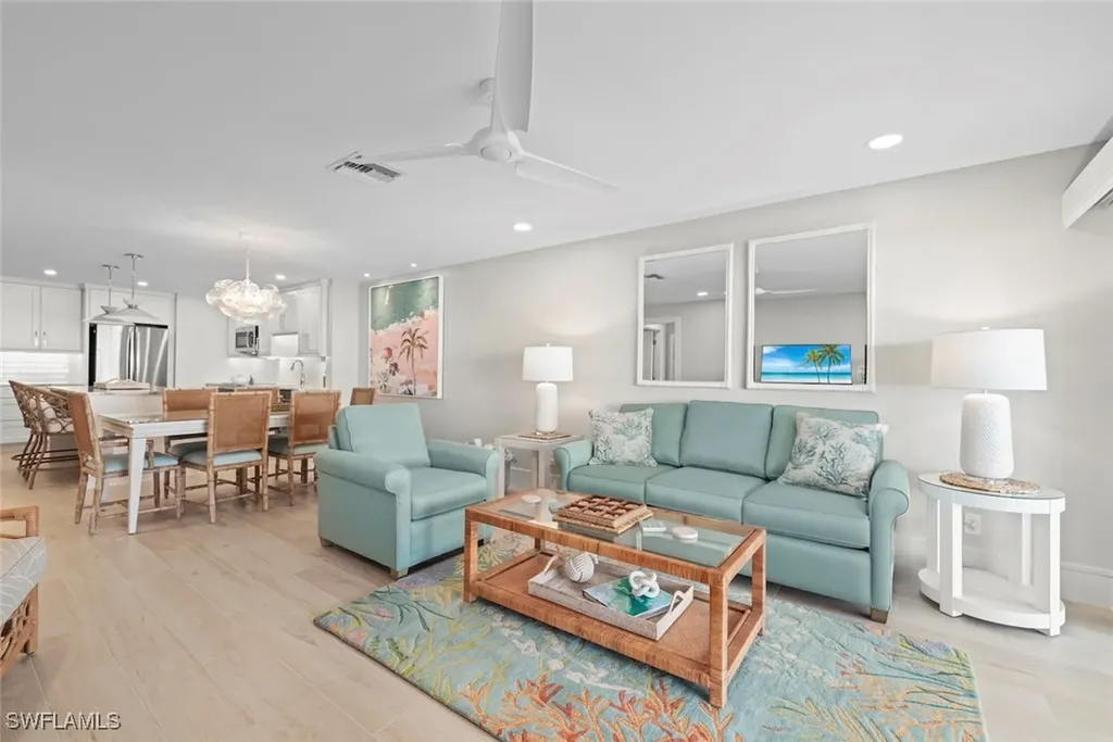 1795 Middle Gulf Drive Sanibel FL 33957