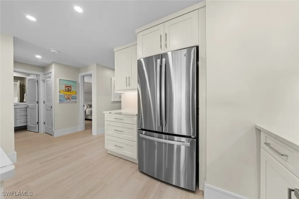 1795 Middle Gulf Drive Sanibel FL 33957