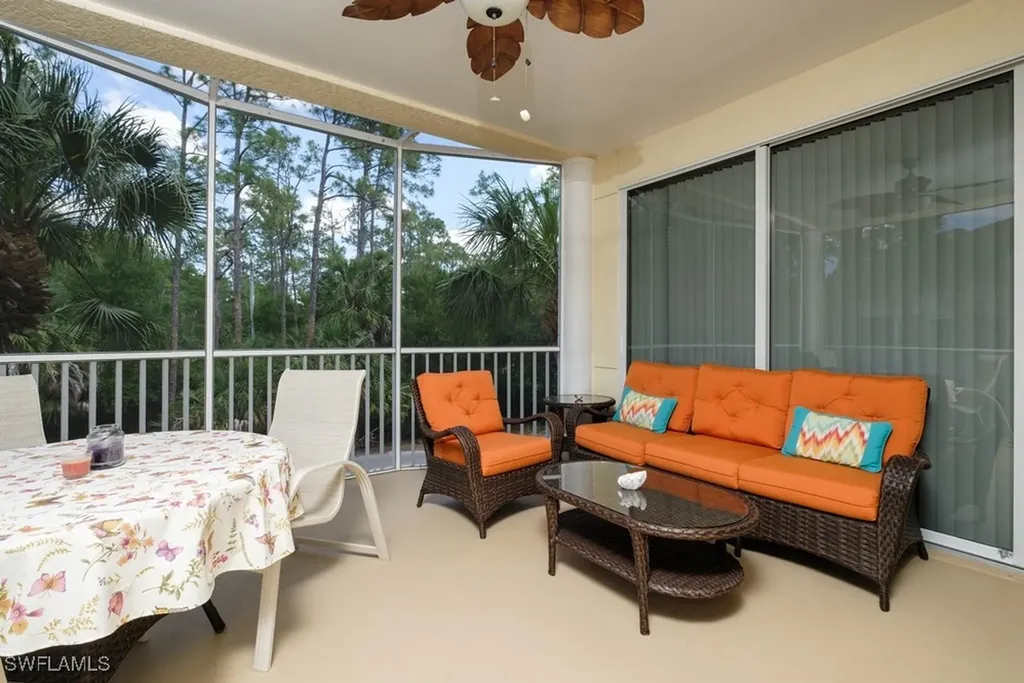 4873 Hampshire Court Naples FL 34112