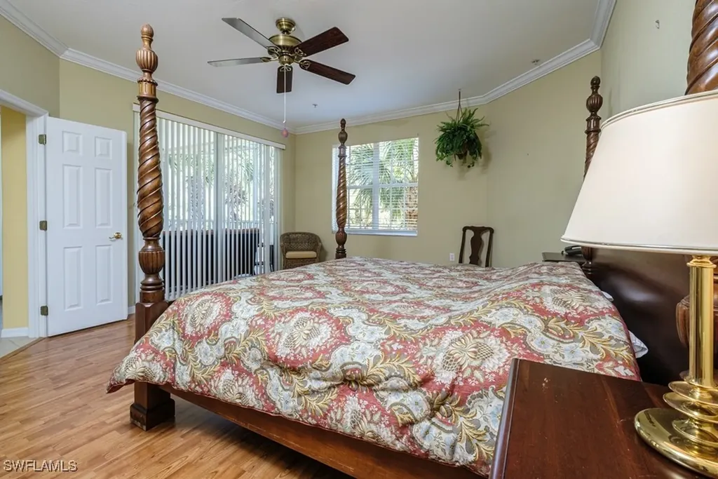 4873 Hampshire Court Naples FL 34112