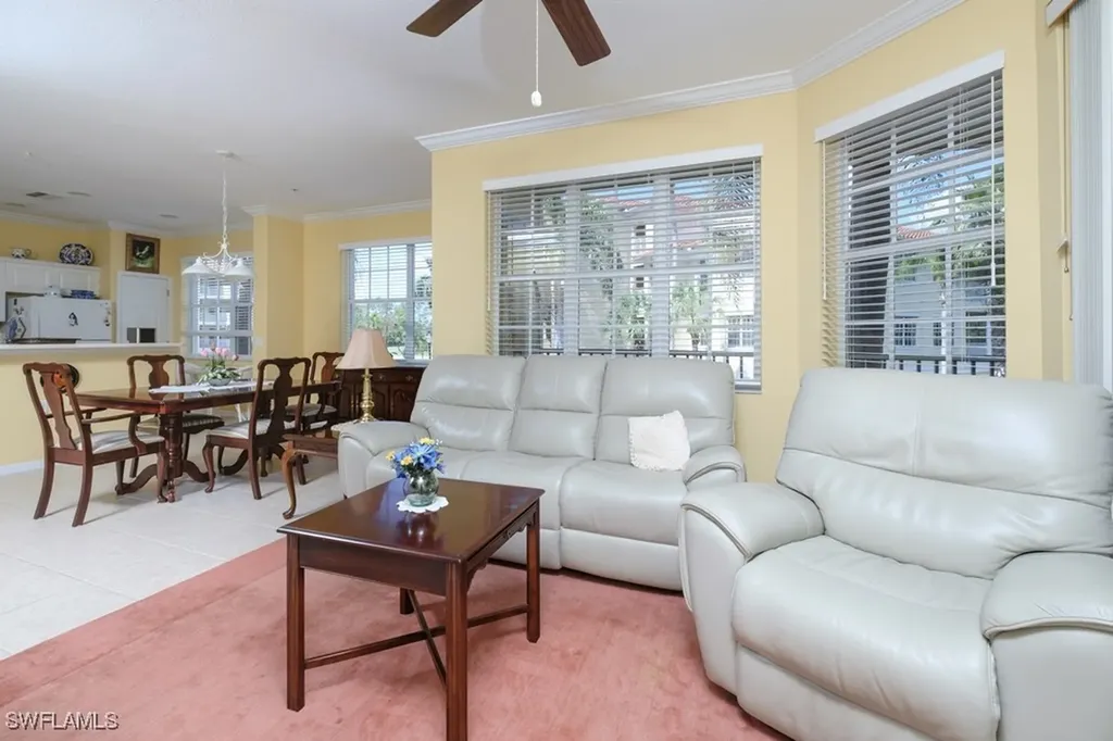 4873 Hampshire Court Naples FL 34112