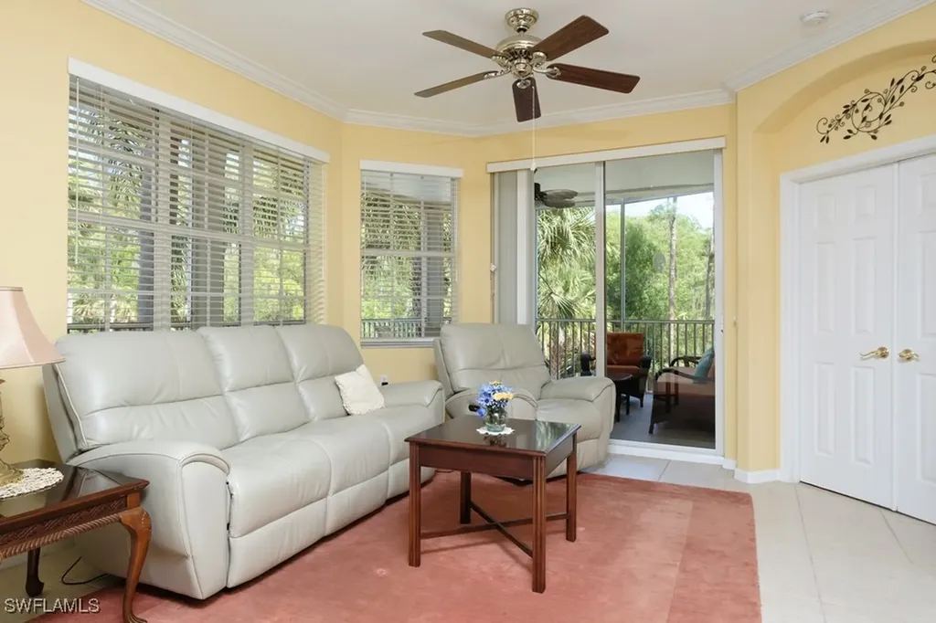 4873 Hampshire Court Naples FL 34112