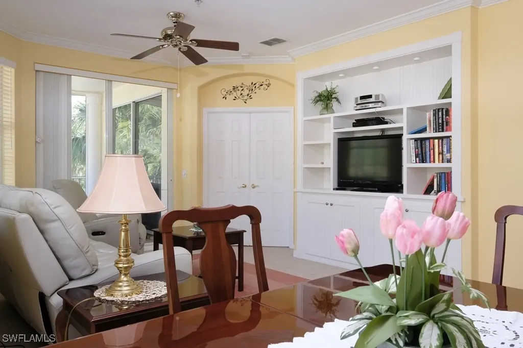 4873 Hampshire Court Naples FL 34112