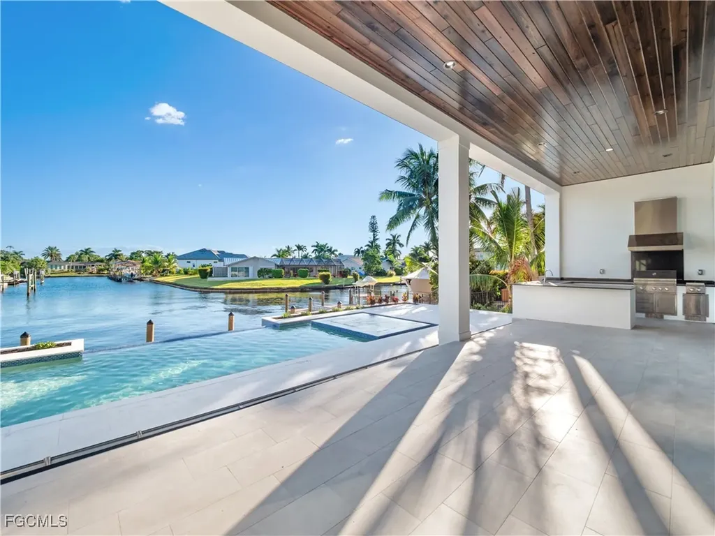 846 Cypress Lake Circle Fort Myers FL 33919