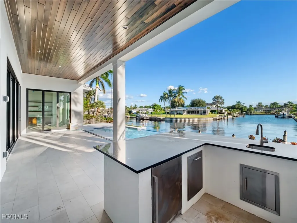 846 Cypress Lake Circle Fort Myers FL 33919