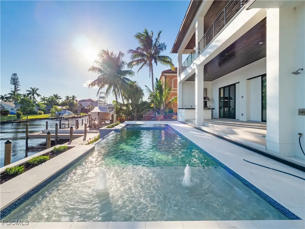 846 Cypress Lake Circle Fort Myers FL 33919