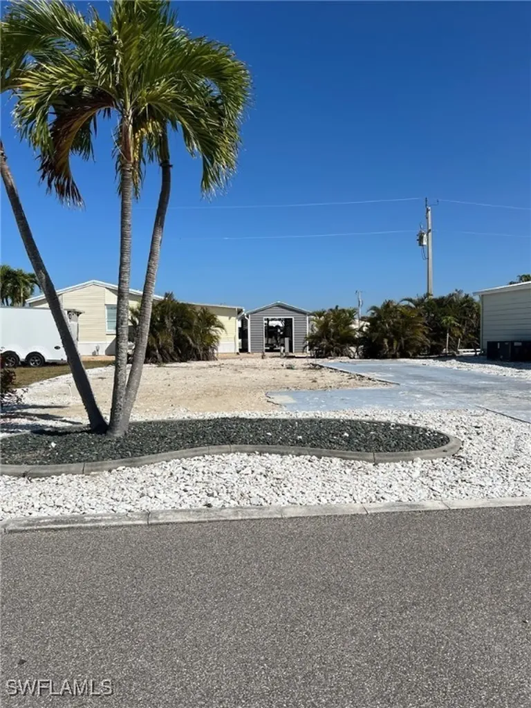 4980 Pinfish Lane St. James City FL 33956