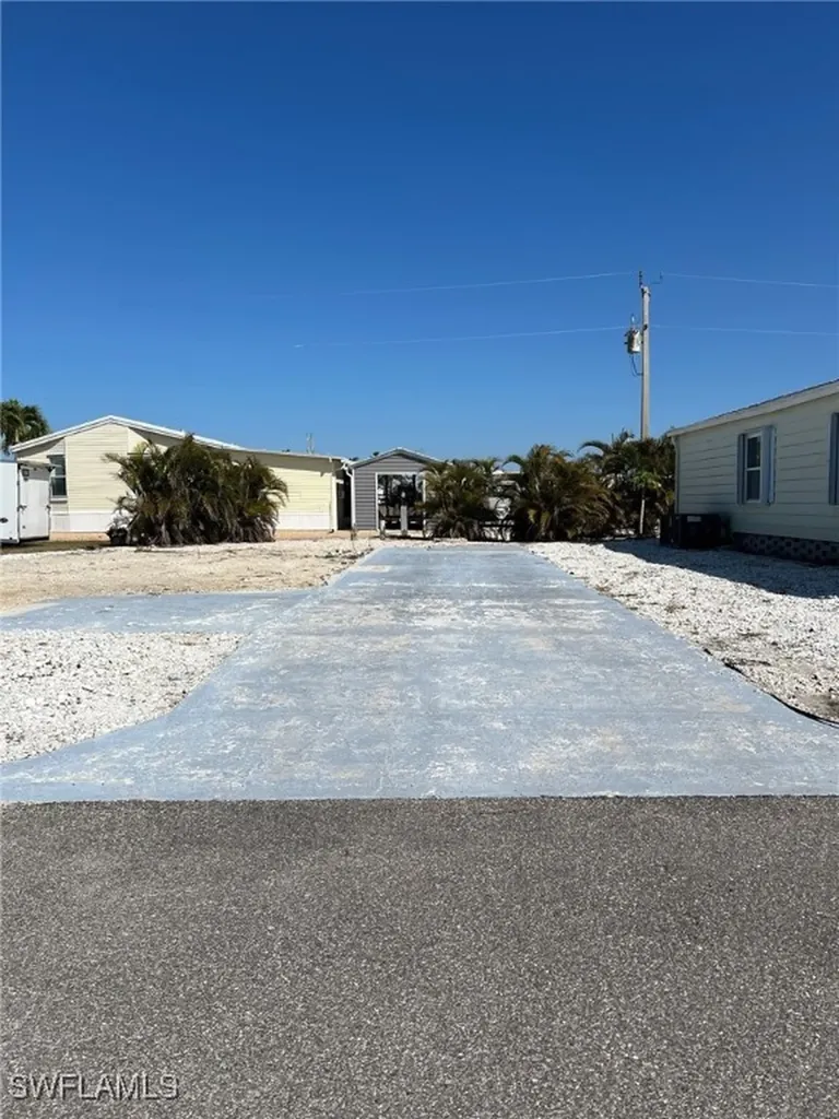 4980 Pinfish Lane St. James City FL 33956