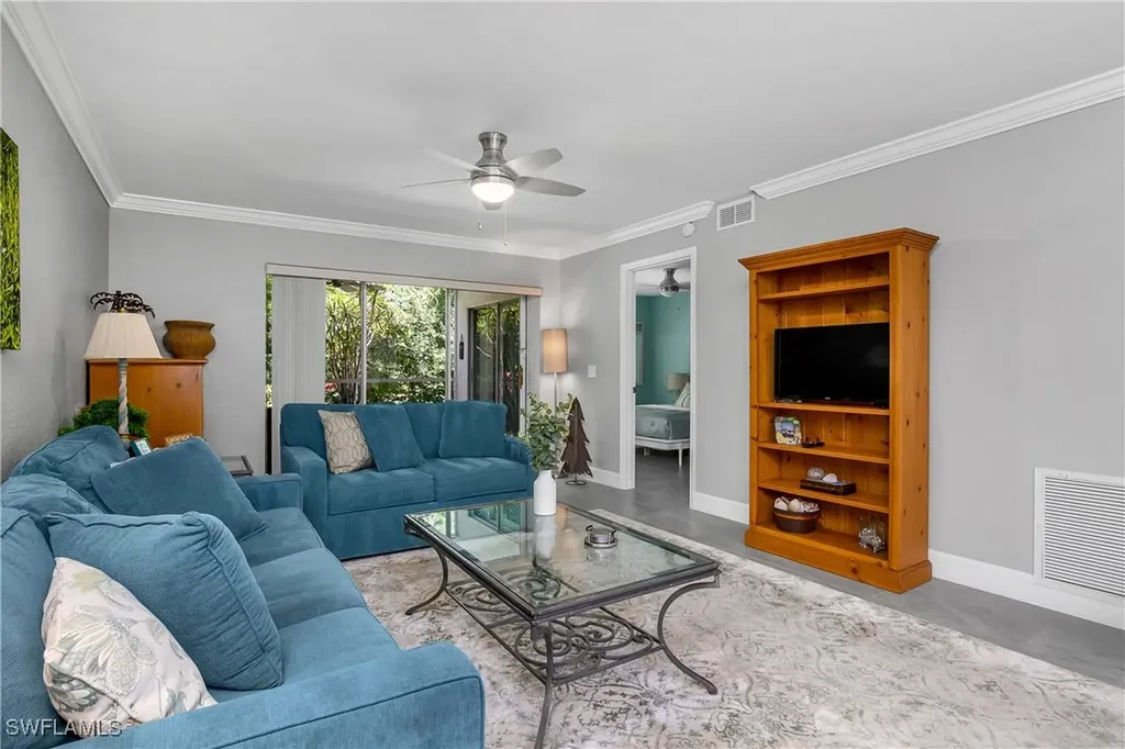 773 Wiggins Lake Drive Naples FL 34110