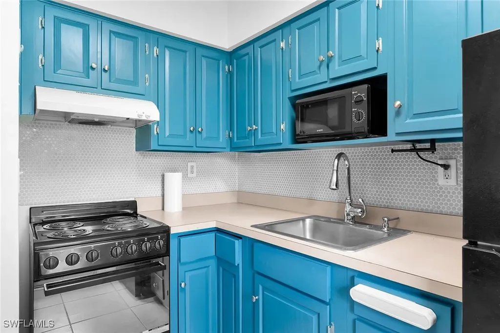 235 Seaview Court Marco Island FL 34145