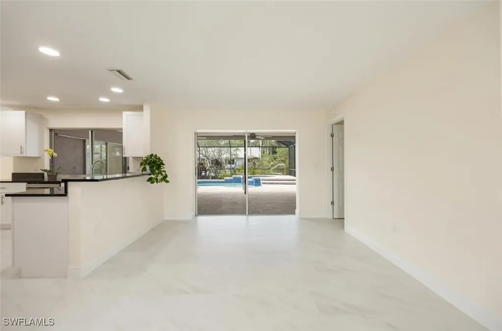 2232 Longboat Drive Naples FL 34104